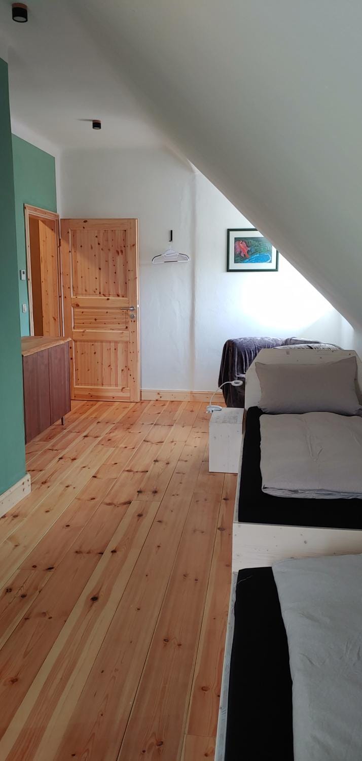 Bed, Bedroom