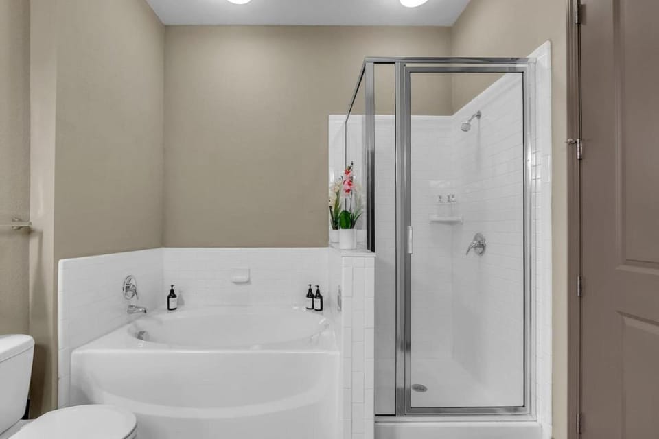 Cozy 1BR- Pool,Gym,Pkng,Near BOK Ctr&Arts Dstrct Apartment in Tulsa