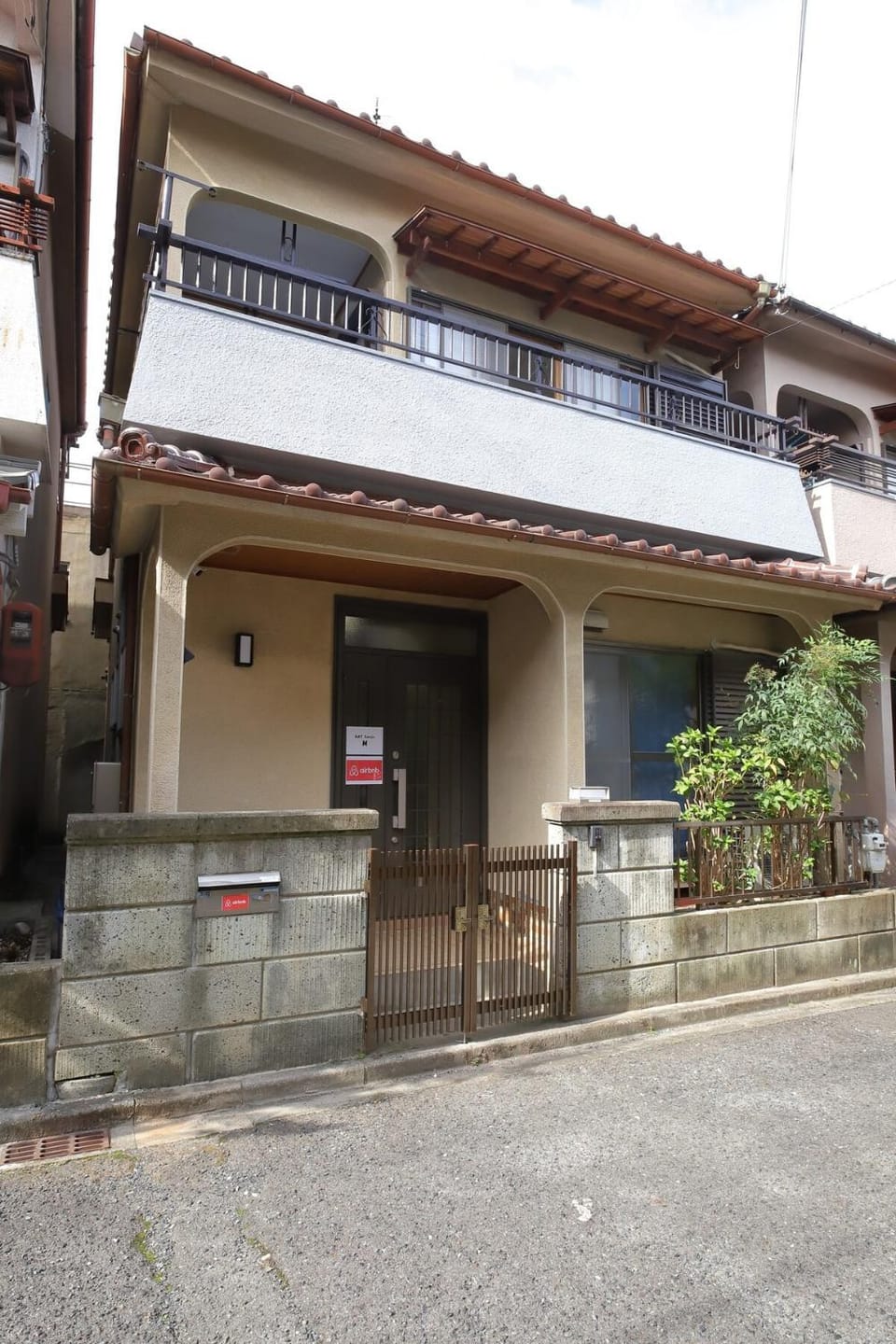 HAT Sanjo M 7min walk from JR Nara St 三条M 奈良駅徒歩7分の一軒家貸切 House in Japan