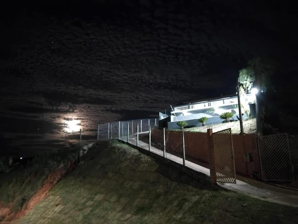 Chácara Vista do Paraíso- Igaratá House in State of São Paulo