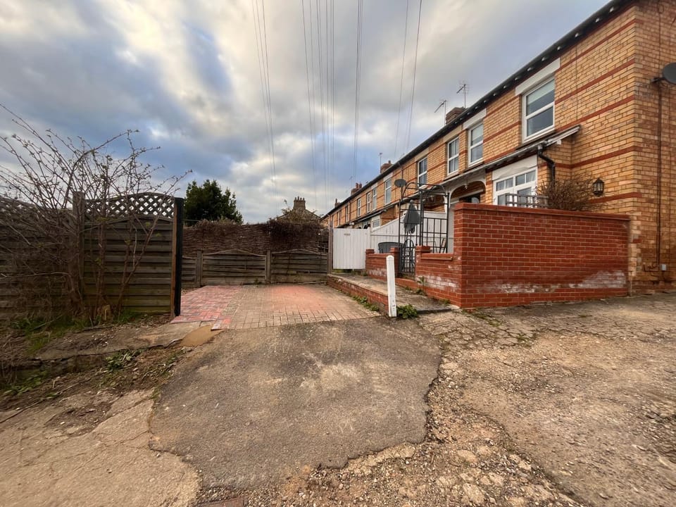 2 bedroom Hidden Gem in Stamford with parking Apartment in South Kesteven District