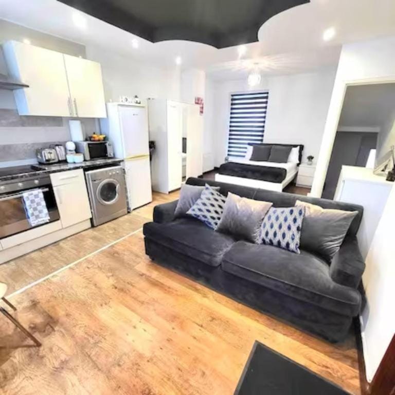 Fitzrovia Studio Retreat Near Iconic Attractions! Apartment in London Borough of Islington
