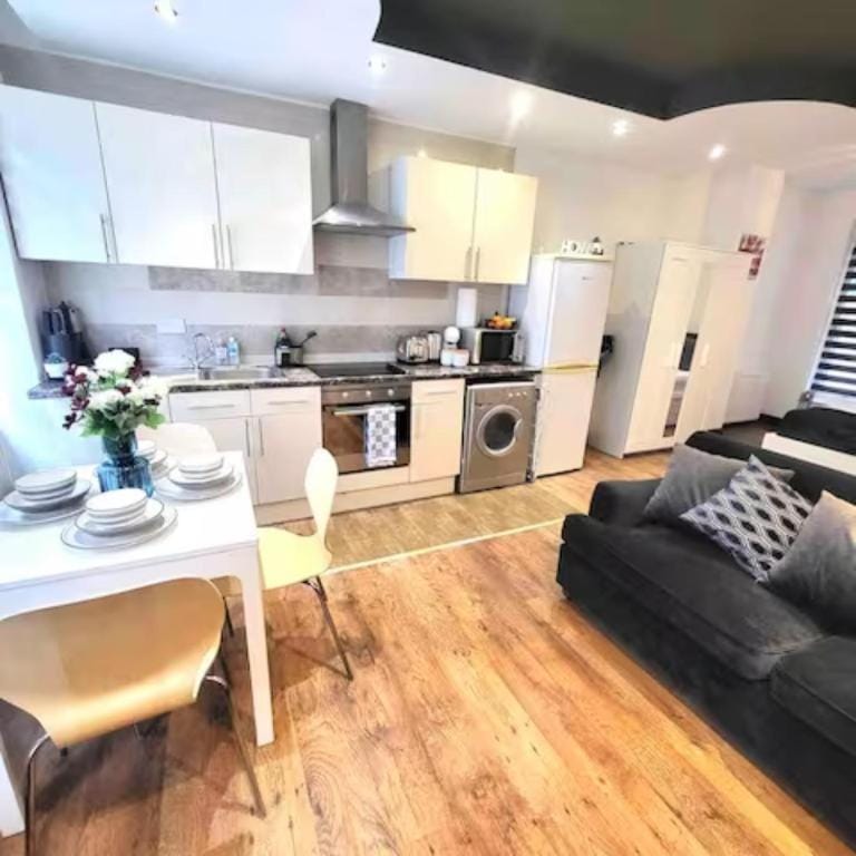 Fitzrovia Studio Retreat Near Iconic Attractions! Apartment in London Borough of Islington