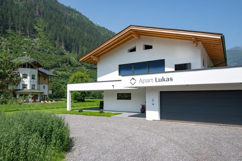 Apart Lukas Apartment in Mayrhofen