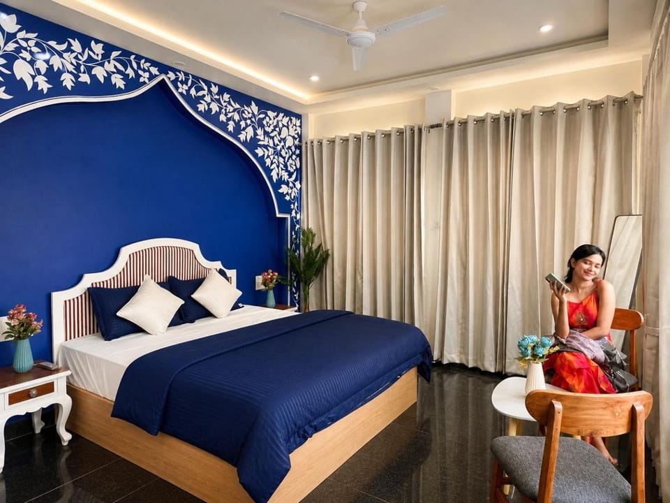 Bed, Photo of the whole room, Bedroom