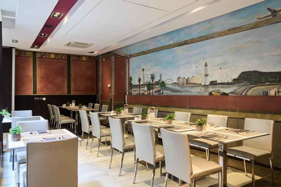 Restaurant/places to eat, Dining area