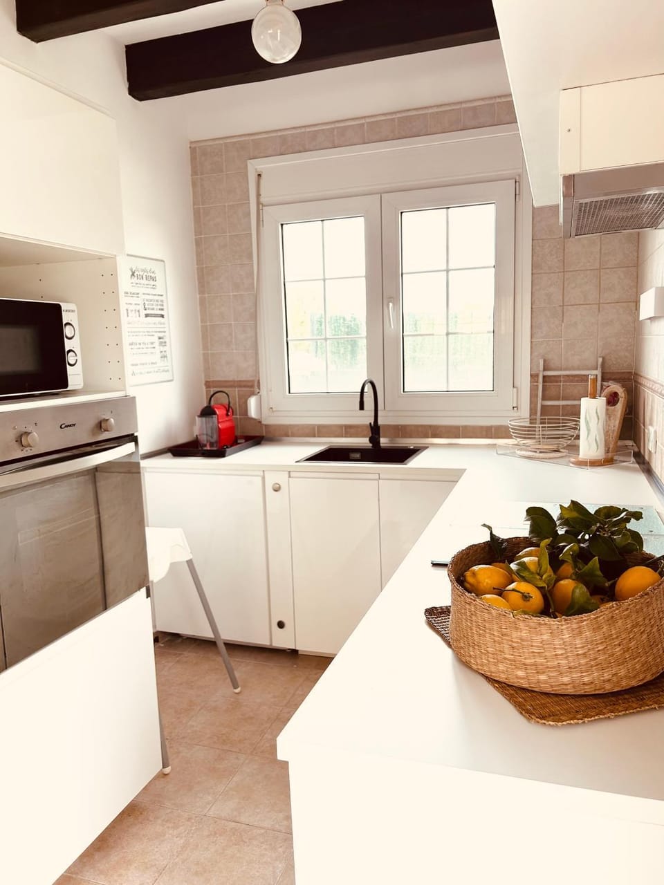 Kitchen or kitchenette, oven, stove