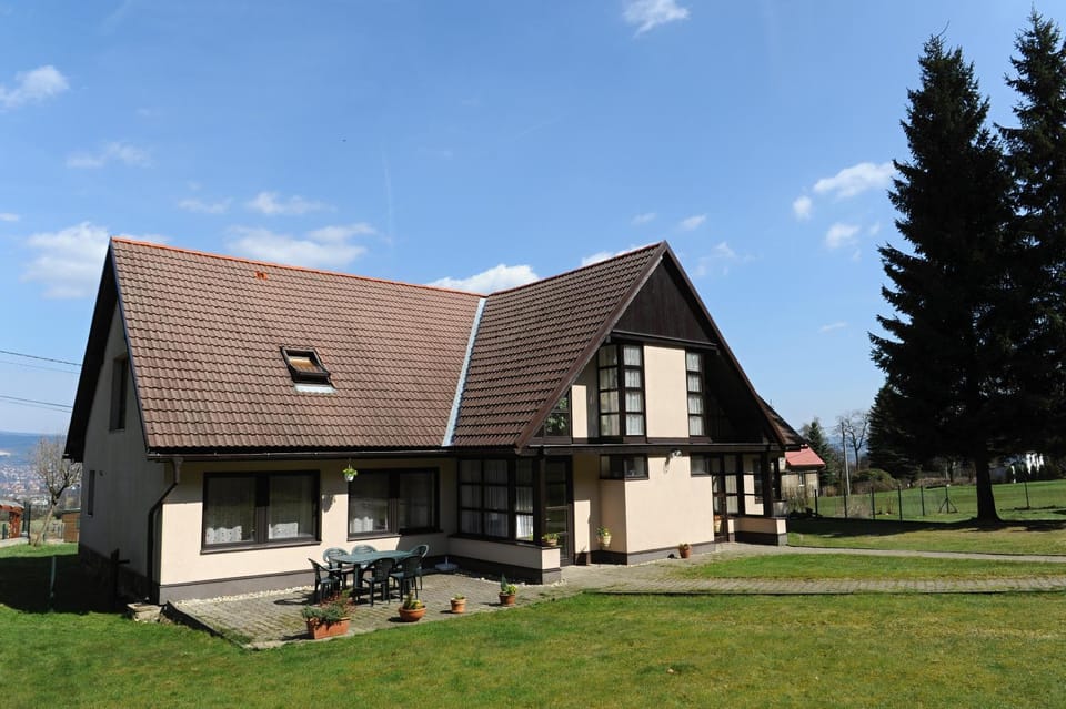 Penzion Alpina Liberec Bed and Breakfast in Saxony