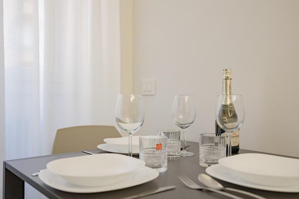 Dining area, Alcoholic drinks