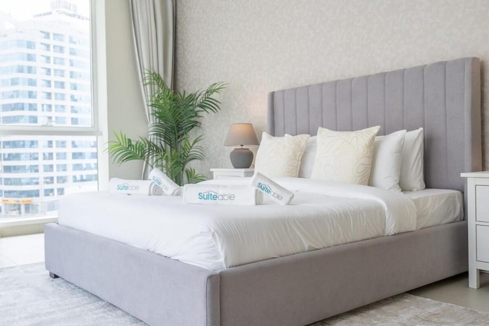 Beachfront Bliss Luxurious 3-BR Stay in JBR Apartment in Dubai