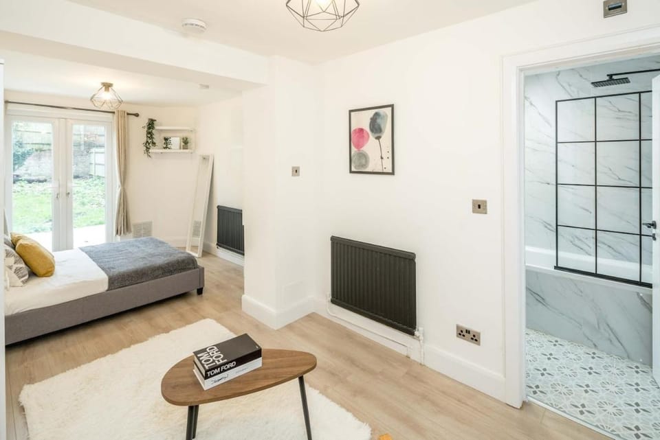 Stunning 1 Bed Luxury London Garden Apartment Apartment in Croydon