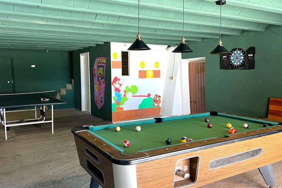Masia el Carlos Private Pool - Cinema - AC - Game room House in Catalonia