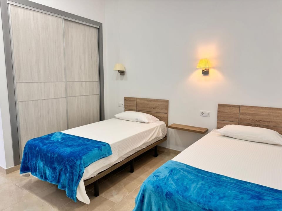Bed, Bedroom, wardrobe