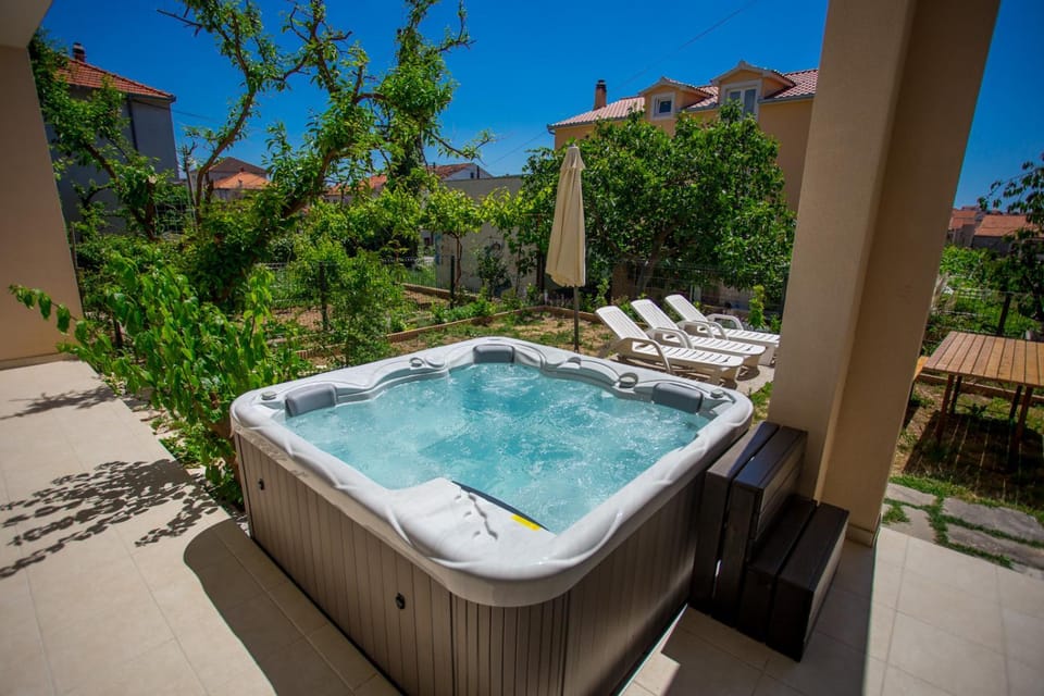 Apartments Kapelica Apartment in Trogir