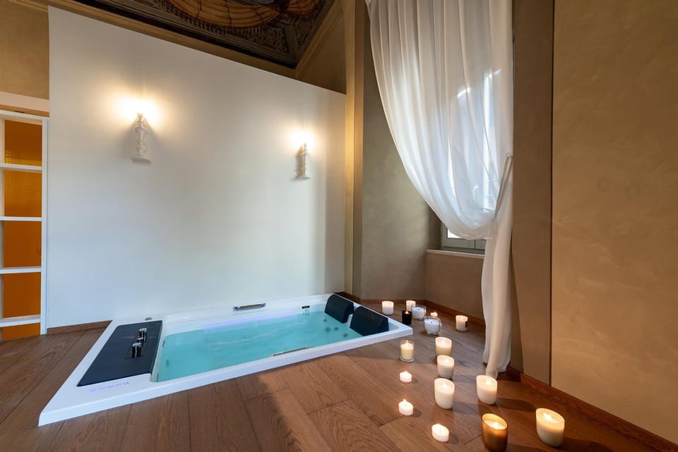 Hot Tub, Spa and wellness centre/facilities
