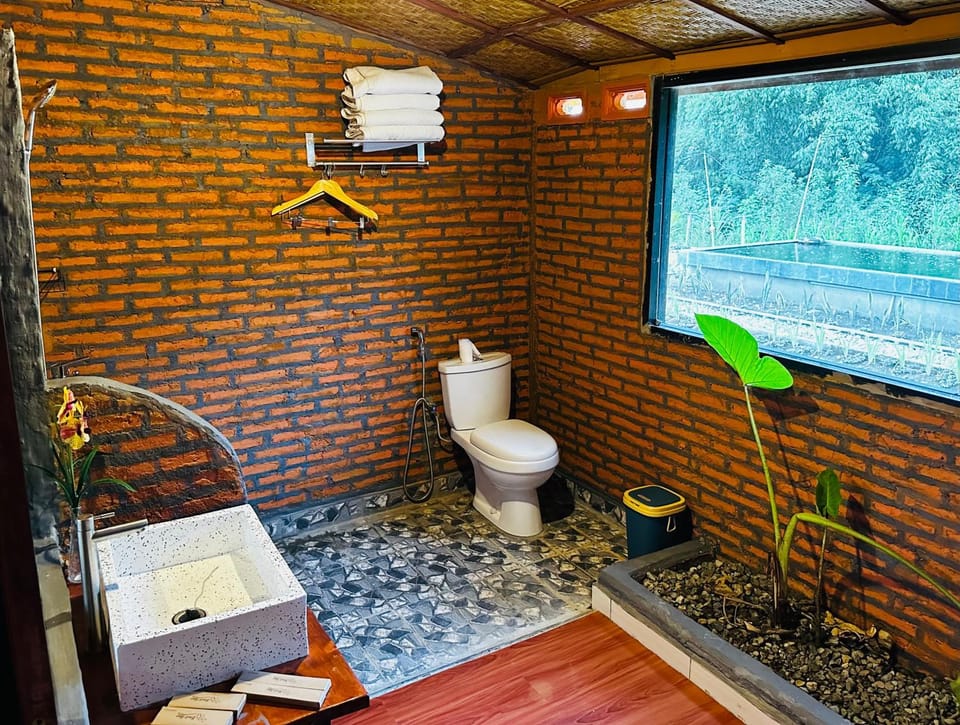 Toilet, Bathroom