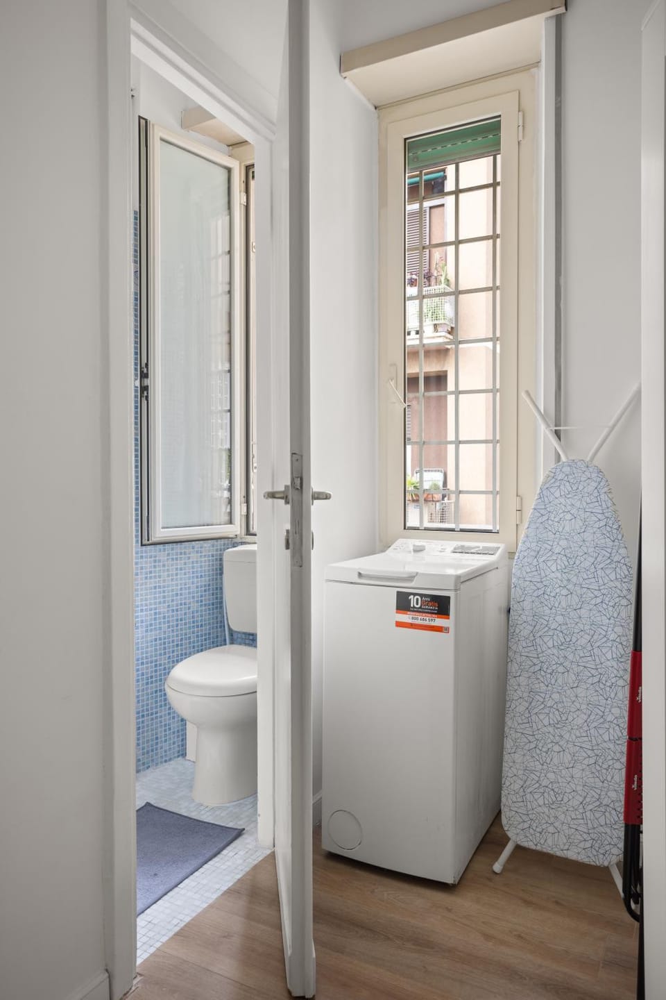 Toilet, Bathroom, laundry, washing machine