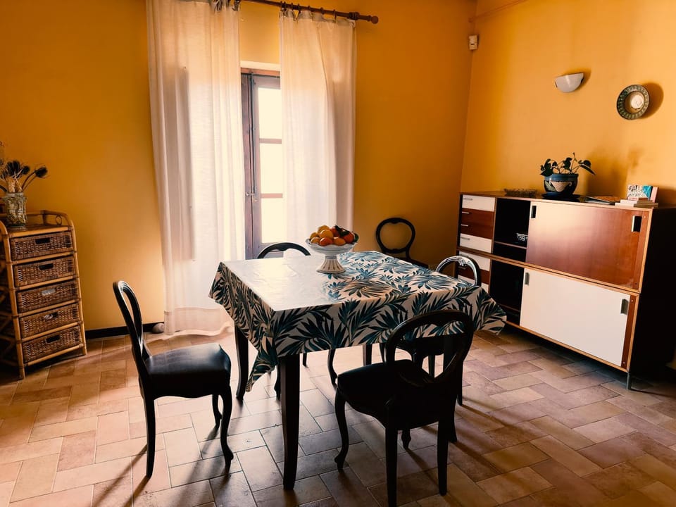 In Torre Palazzo Orioles Apartment in Palermo