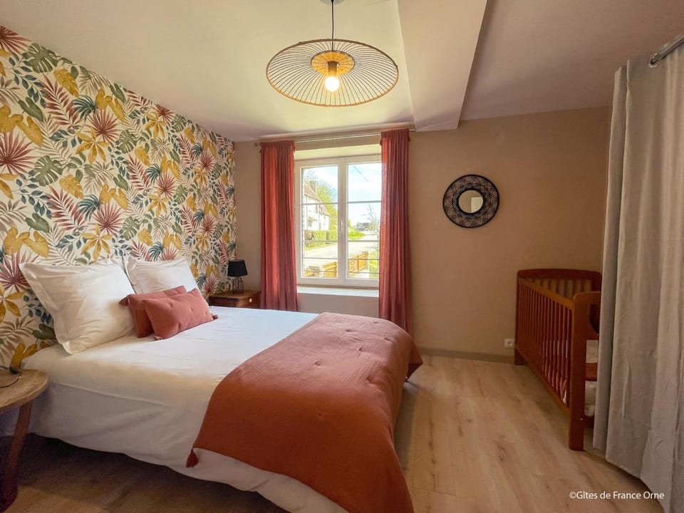 Maison spacieuse avec jardin et animaux acceptés, idéale pour famille ou amis - FR-1-497-232 House in Normandy