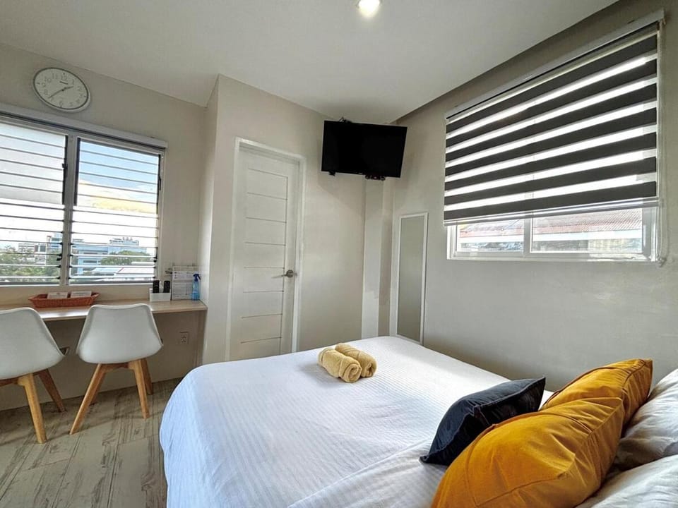 Cebu Skyline Serenity - Pickleball, Roof Deck, Pool Apartment in Cebu City