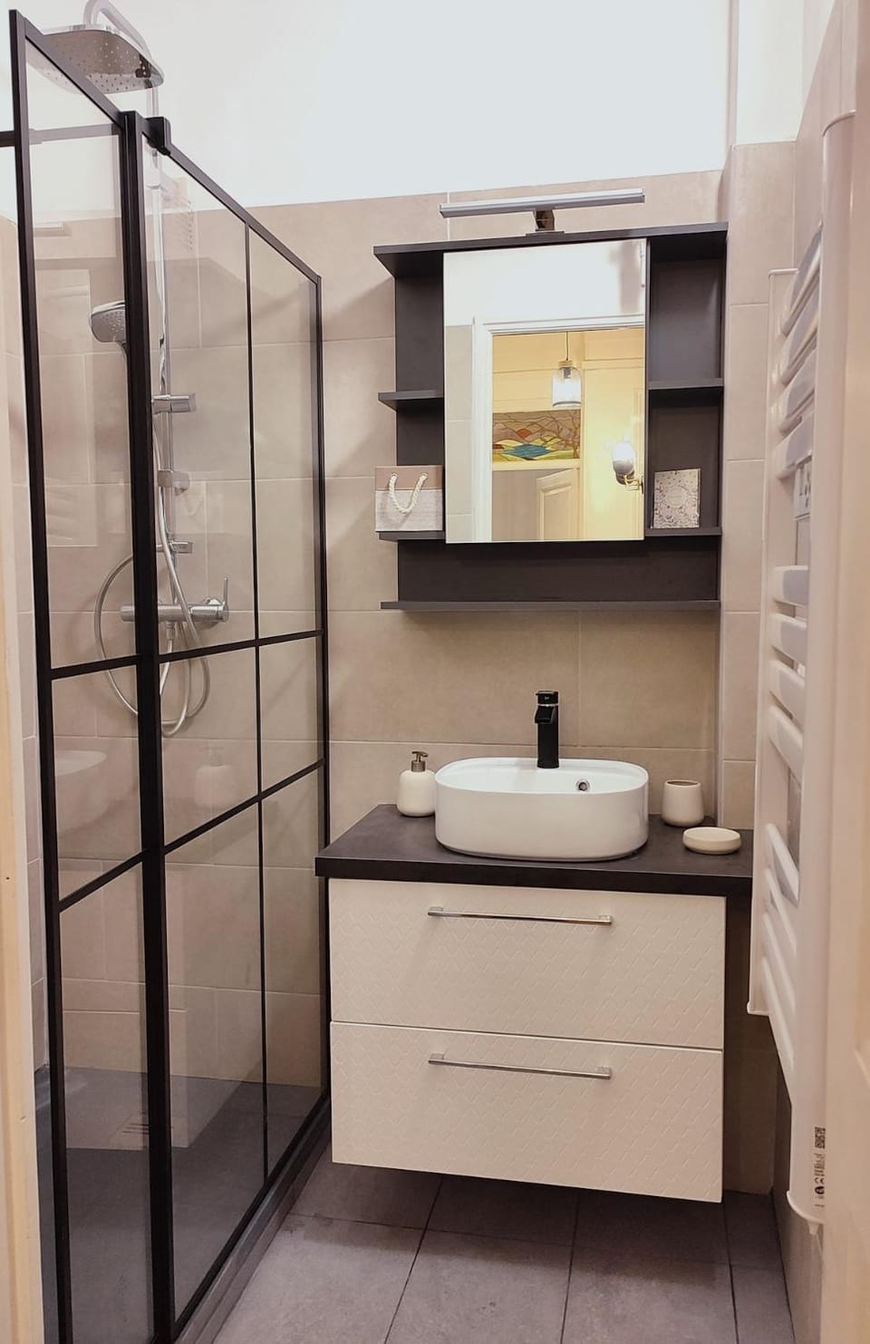 Shower, Bathroom