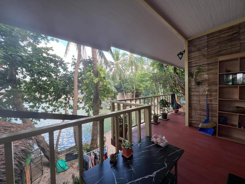 View (from property/room), Balcony/Terrace, Sea view