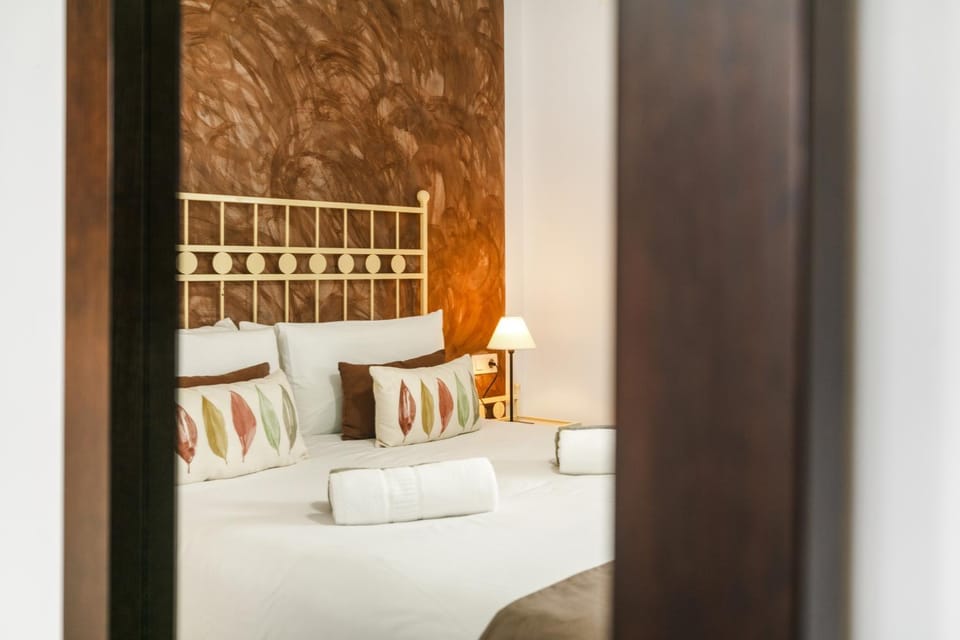 Property building, Living room, Bedroom