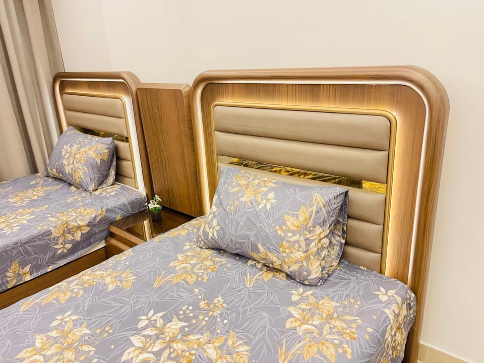 مدينتي شقه مميزه جديده فرش فندقي عالي جدا madinaty luxury apartment Apartment in New Cairo City