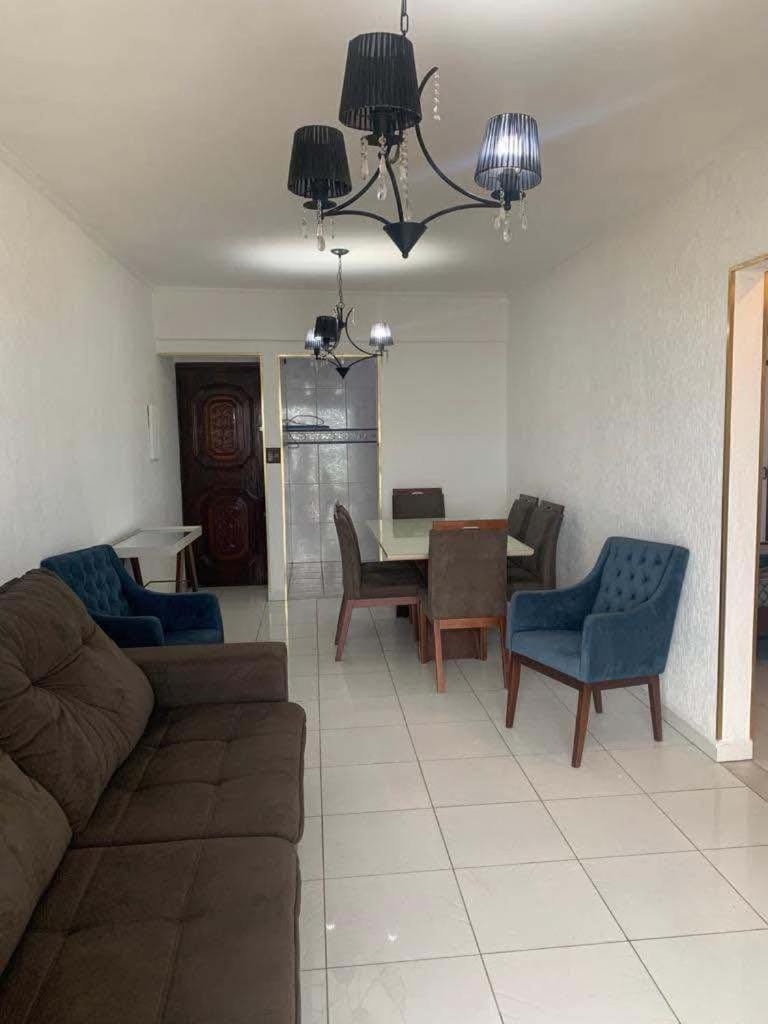Apto 2 dorm Frente mar Pé na areia Guilhermina Praia Grande Apartment in State of São Paulo