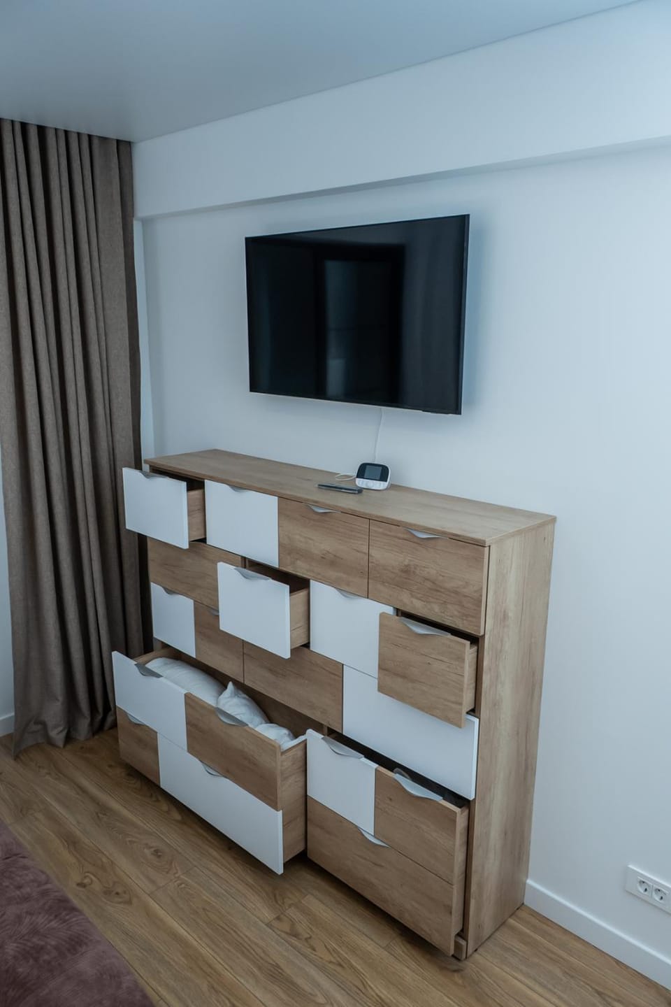 TV and multimedia, Bedroom