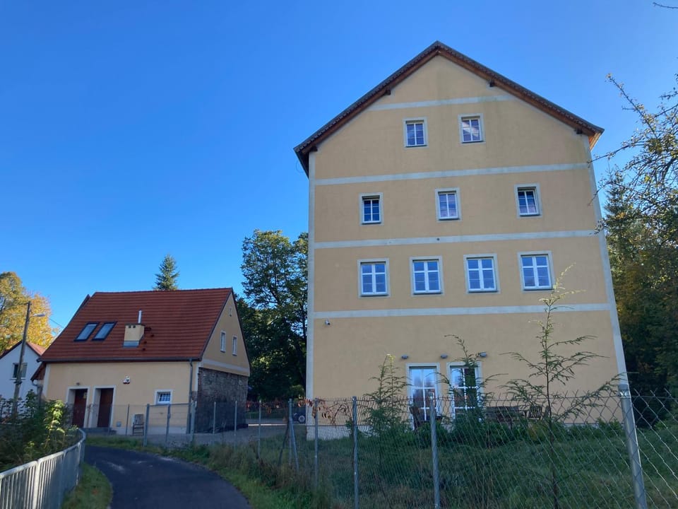 Property building, Other