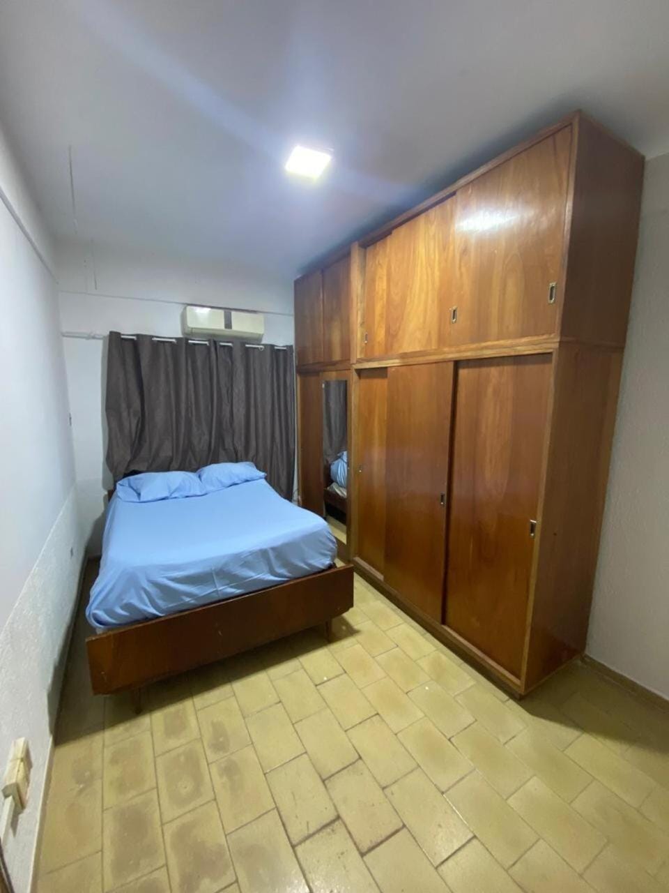 Bed, Photo of the whole room, Bedroom, wardrobe