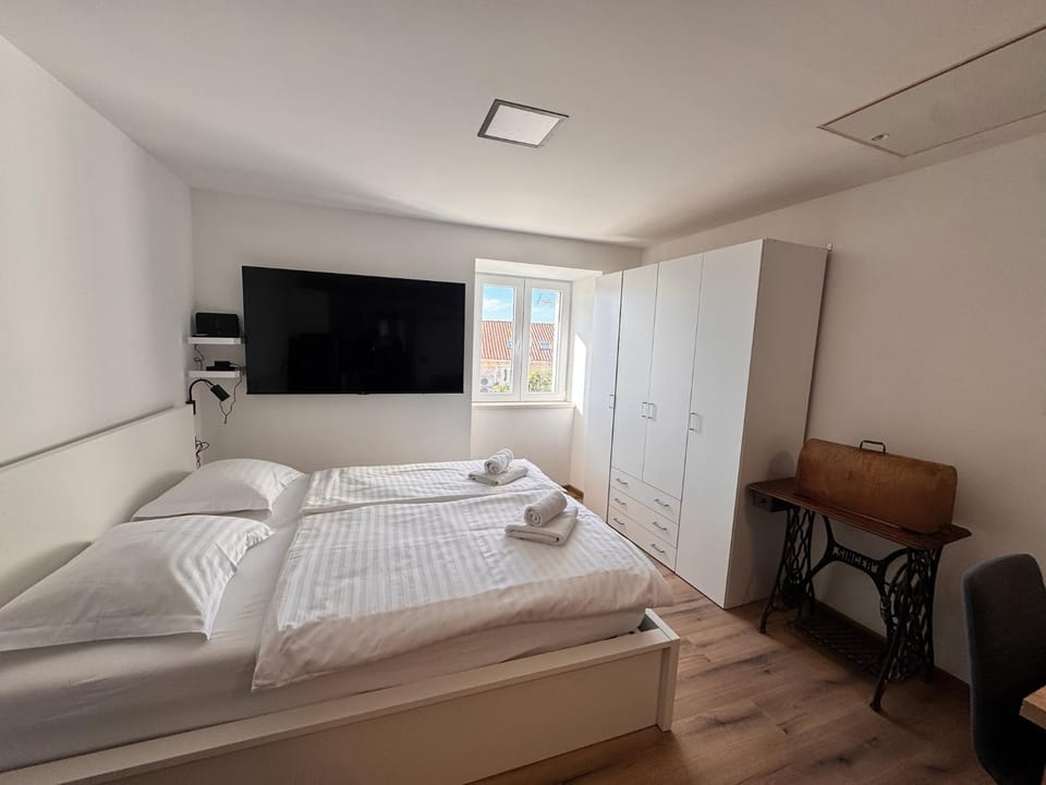 Seaview Apartment for 2 Apartment in Dubrovnik