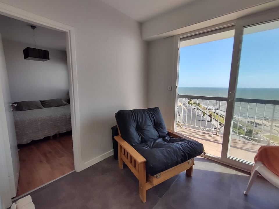 Frente a la playa Varese 3 amb con cochera - Brown 782 Mar del Plata Apartment in Mar del Plata