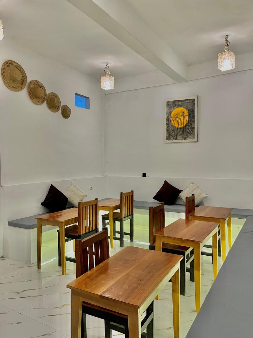 NeNa Eat & Sleep Kuta Bed and Breakfast in Pujut