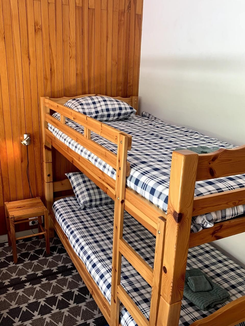 bunk bed