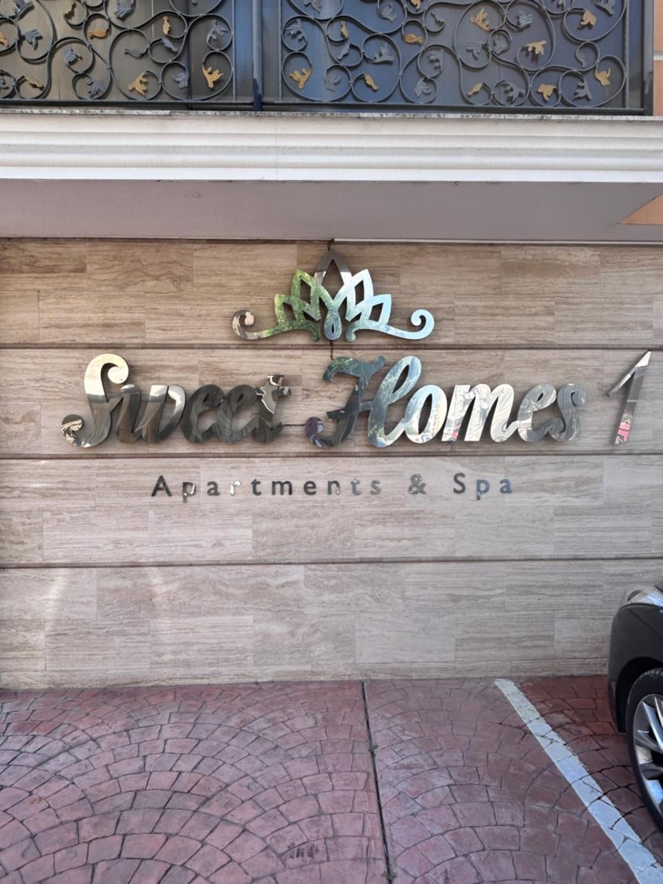Property logo or sign