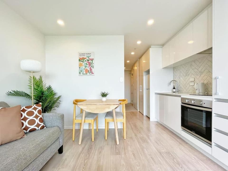 Cityscape Bliss Aircon 1BR Studio Central Living Apartment in Auckland