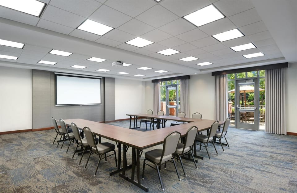 Meeting/conference room