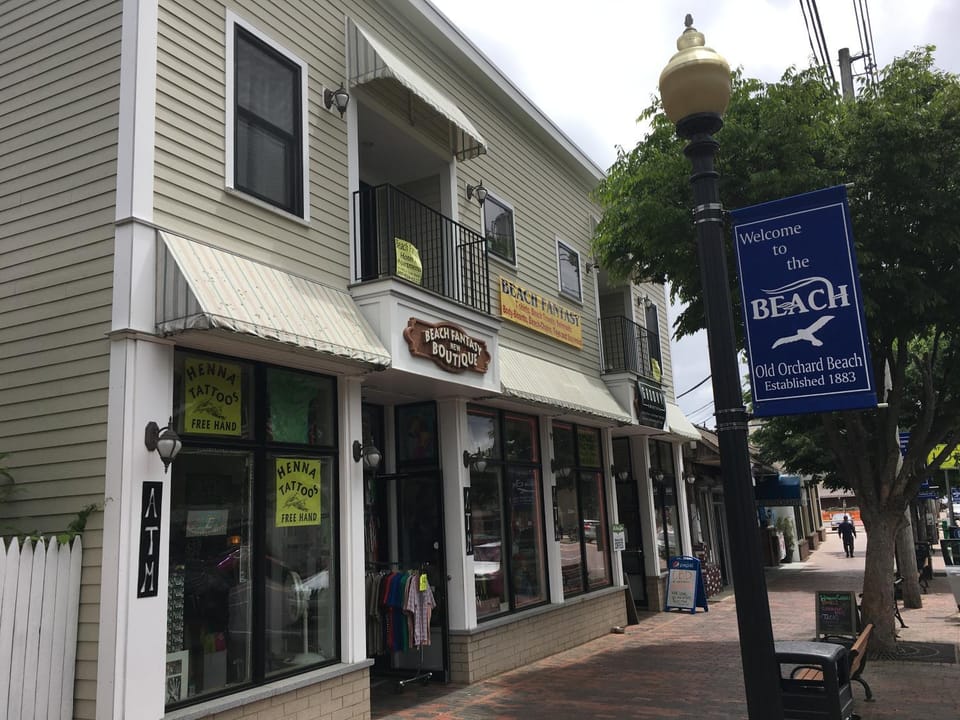Beach Fantasy Apartment Suites Apartment hotel in Old Orchard Beach