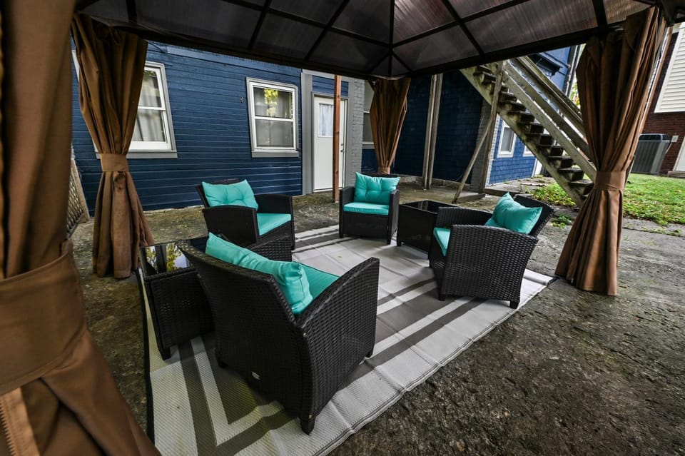 Property building, Patio, View (from property/room), Seating area