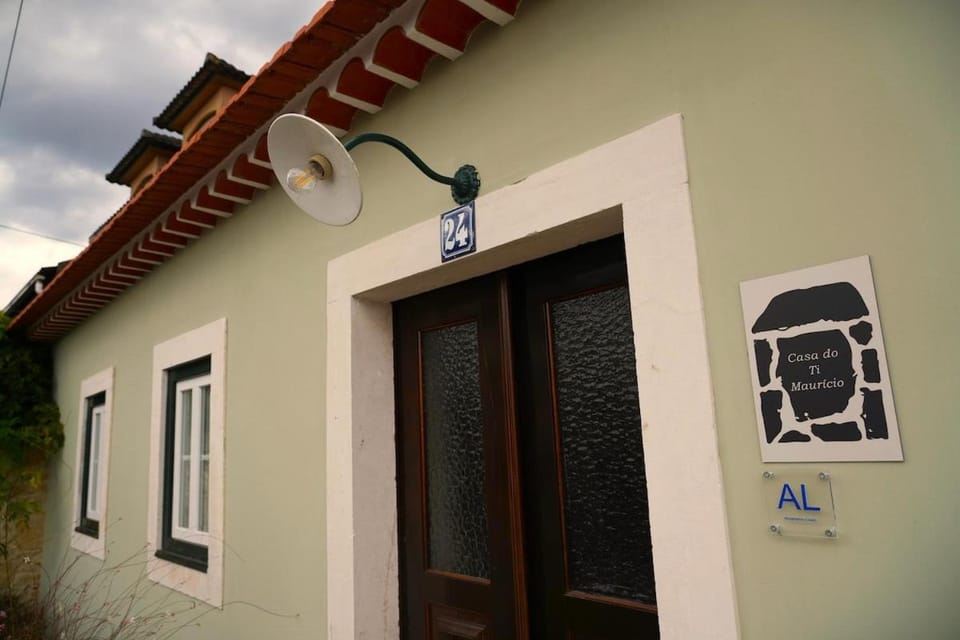 Casa do Ti Maurício House in Leiria, Portugal