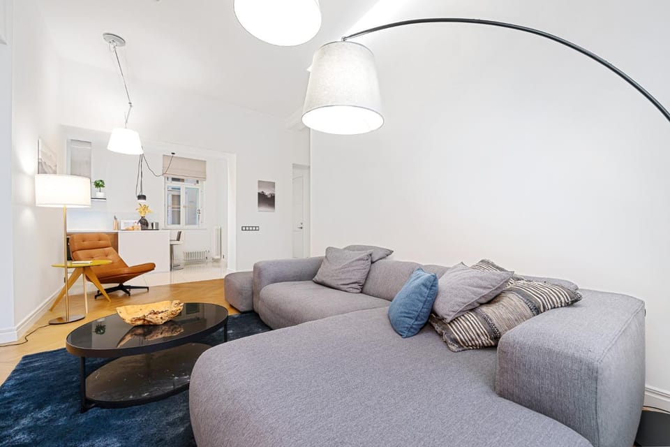 Living room, Seating area