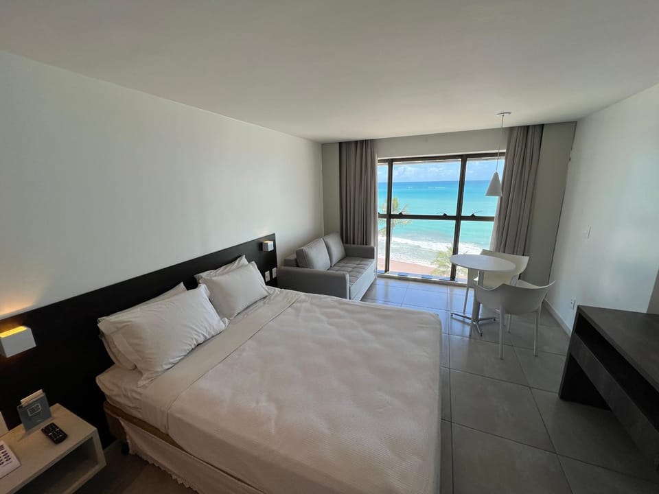 Bed, Photo of the whole room, Sea view
