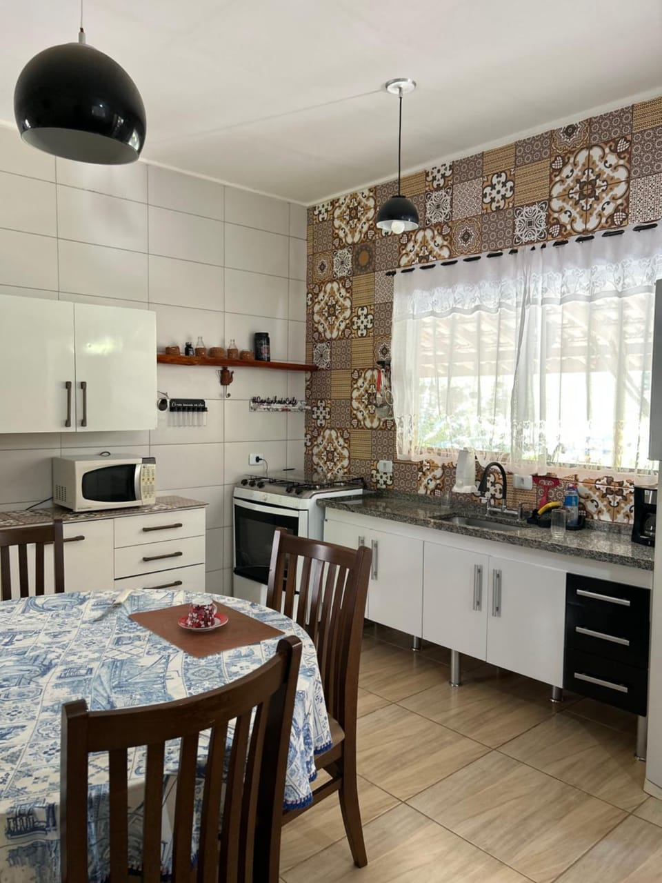 Casa com vista para as montanhas House in State of São Paulo