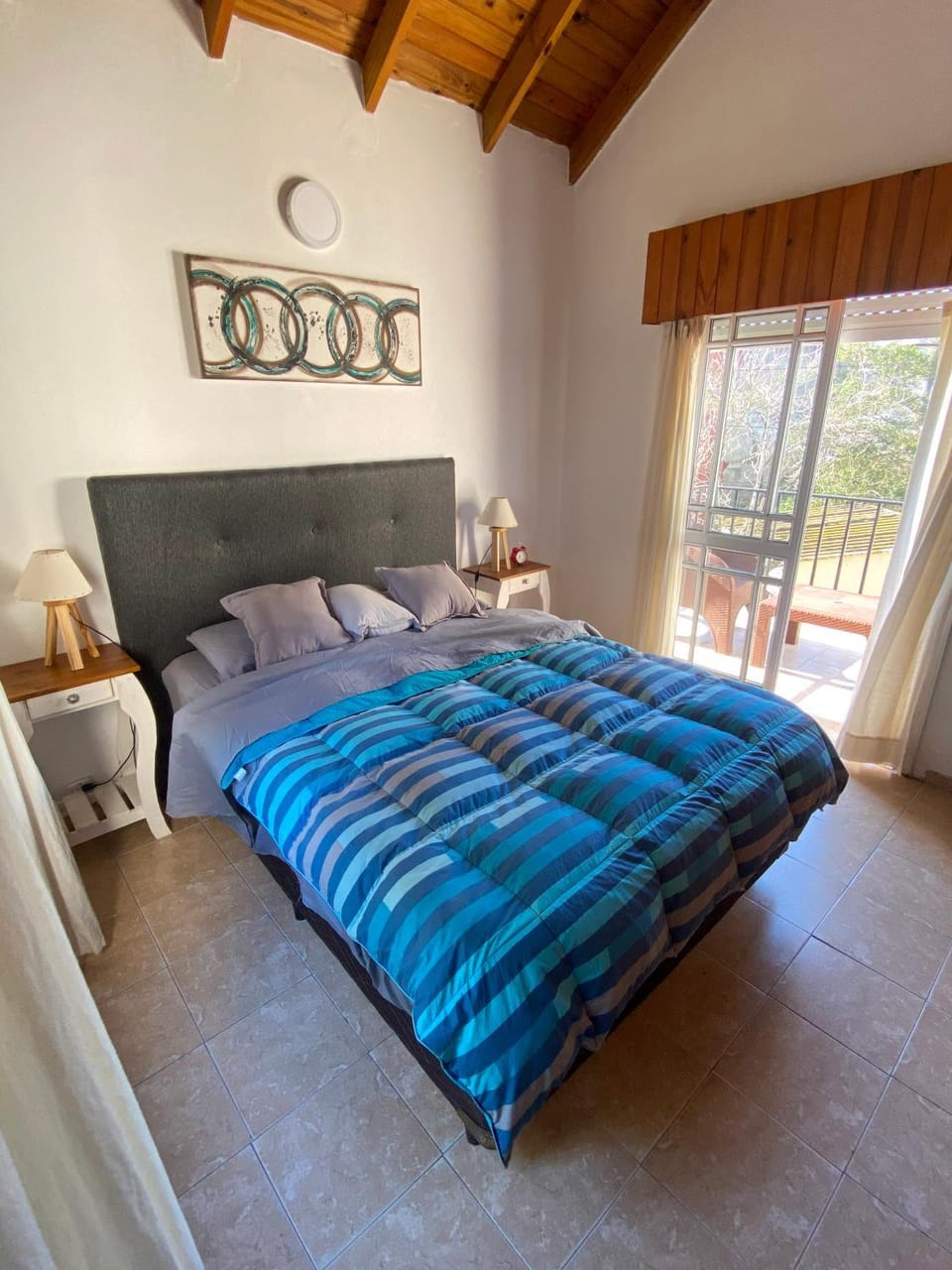 Bed, Balcony/Terrace, Decorative detail, Bedroom, Time of day, Sunrise, wardrobe