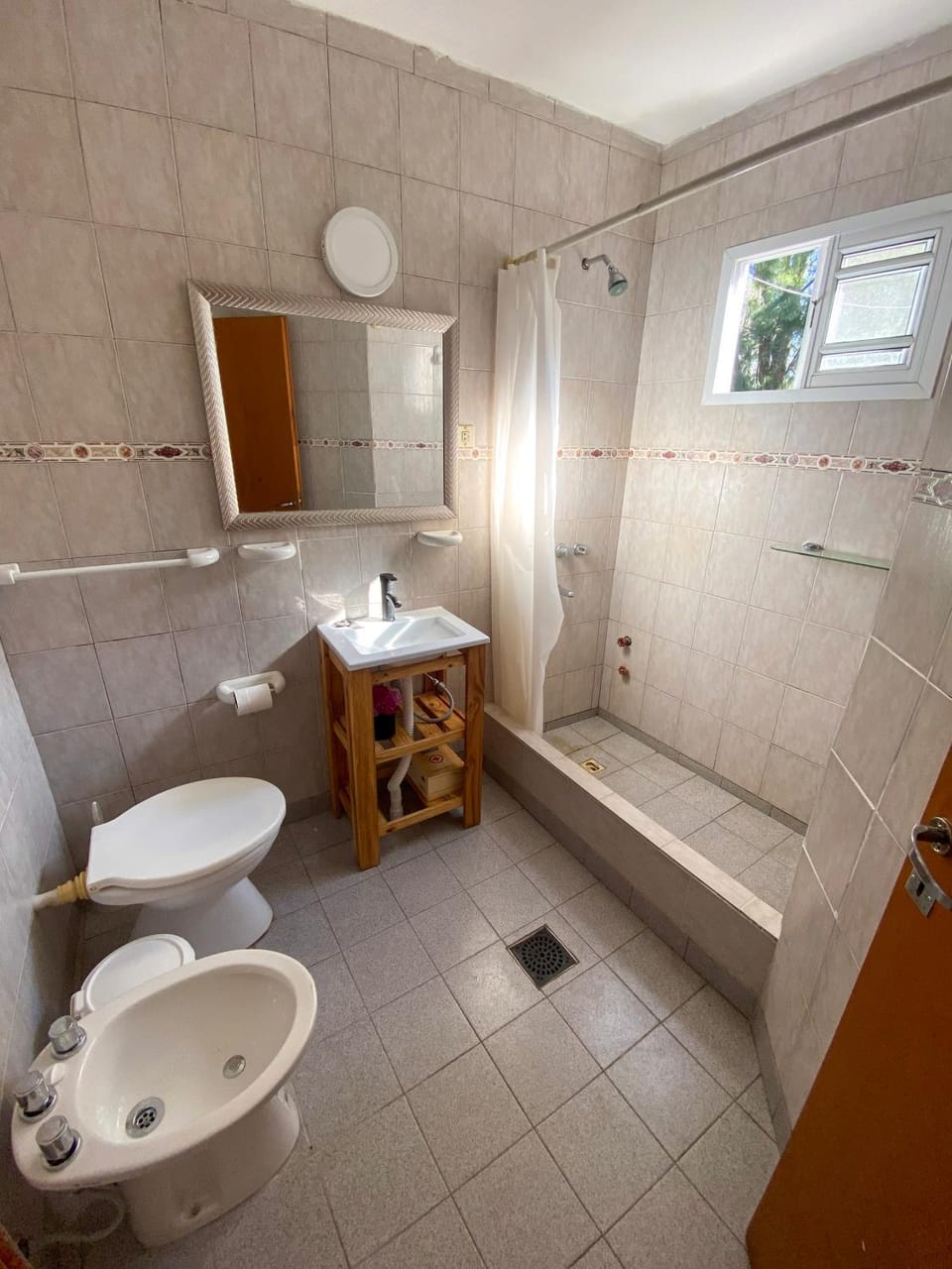 Shower, Bathroom, Decorative detail