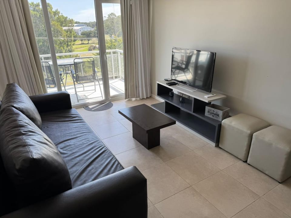Departamento de tres Ambientes en Excelente Complejo Apartment in Pinamar