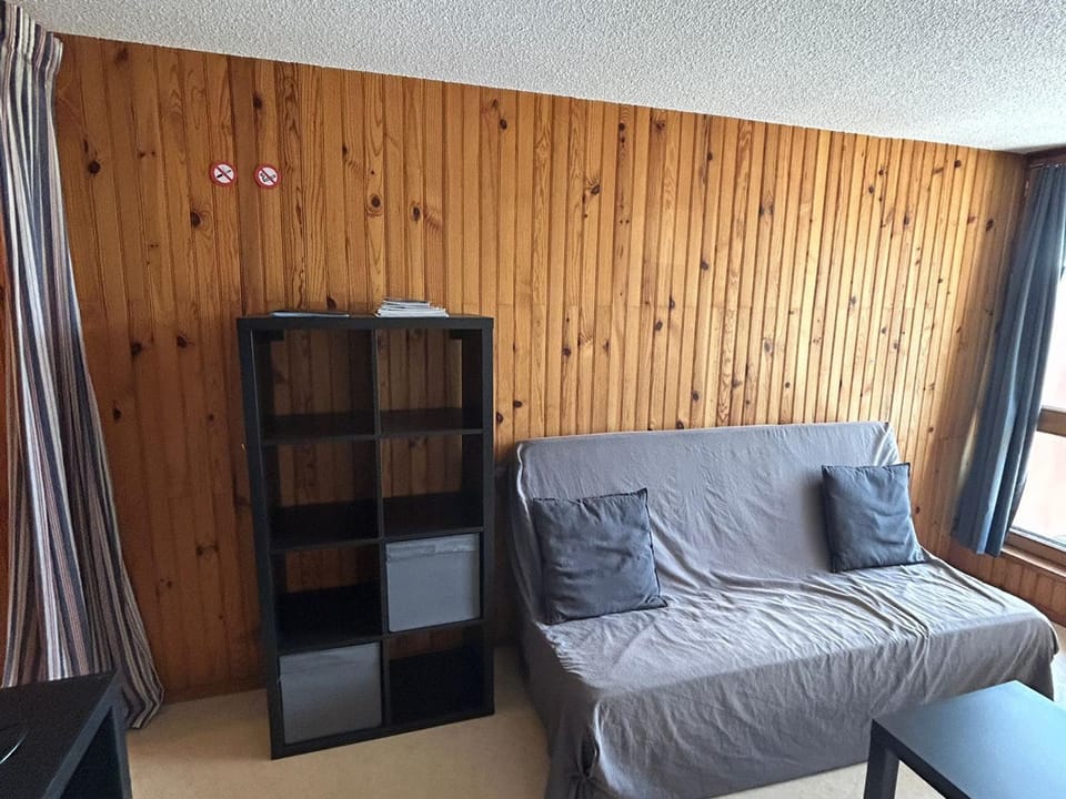 Charmant Studio au Centre de Super Besse pour 2-4 Pers. - FR-1-814-4 Apartment in Besse-et-Saint-Anastaise