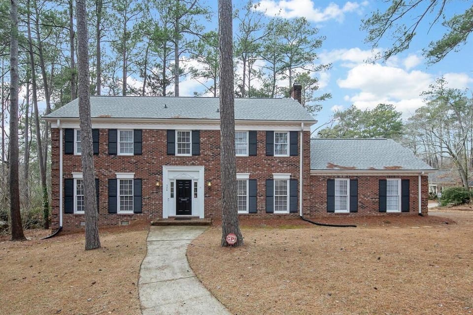 Spacious Family Oasis with Hot Tub & Game Tables House in Fayetteville